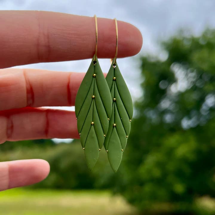 Hold Fast Handmade - Wholesale Dangle Earrings - Autumn Elegant Leaf Hoop Earrings1