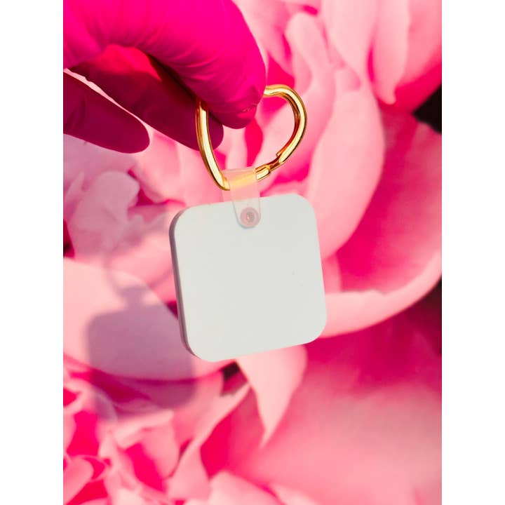 SR Creative Studio - Wholesale Keychain – Unisex - Custom NFC Smart Keyring with Digital Business Card5