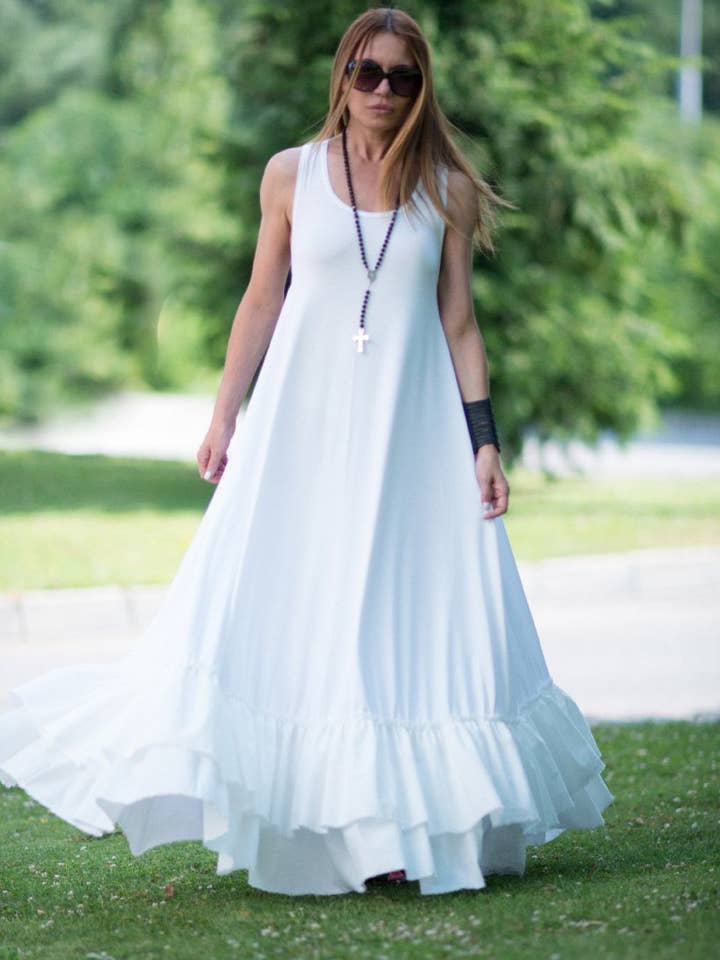 Robe Maxi en Coton Blanc CARMEN pour la vente par EUG fashion