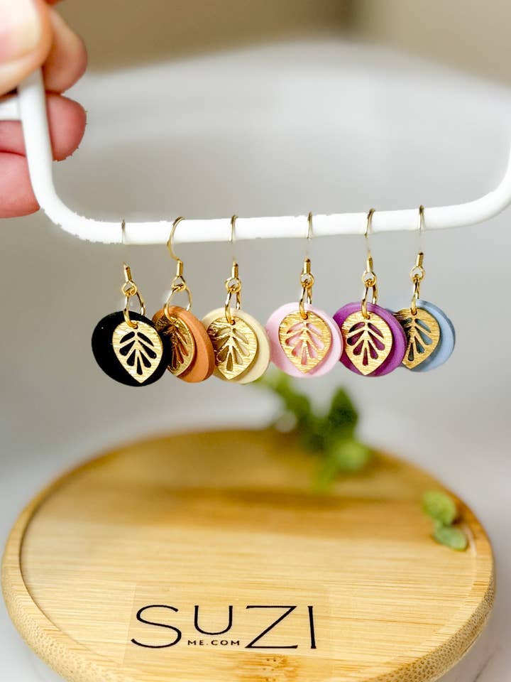 Nancy Assorted Colors for wholesale by SuzyMe