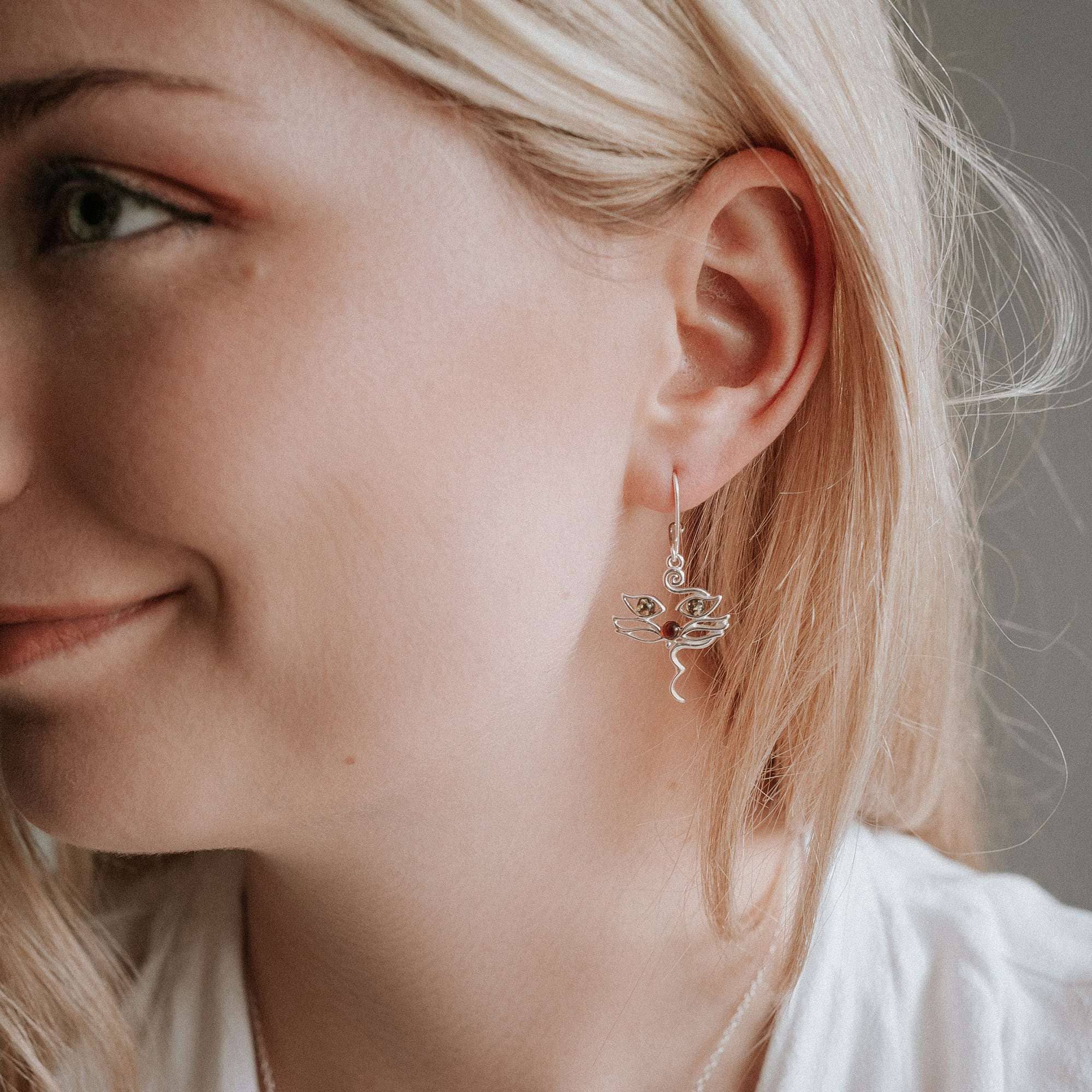 Marcin Waryszak – wholesale Dangle earrings – Baltic Amber Cat Earrings Silver Cat Earrings Amber Kittens12