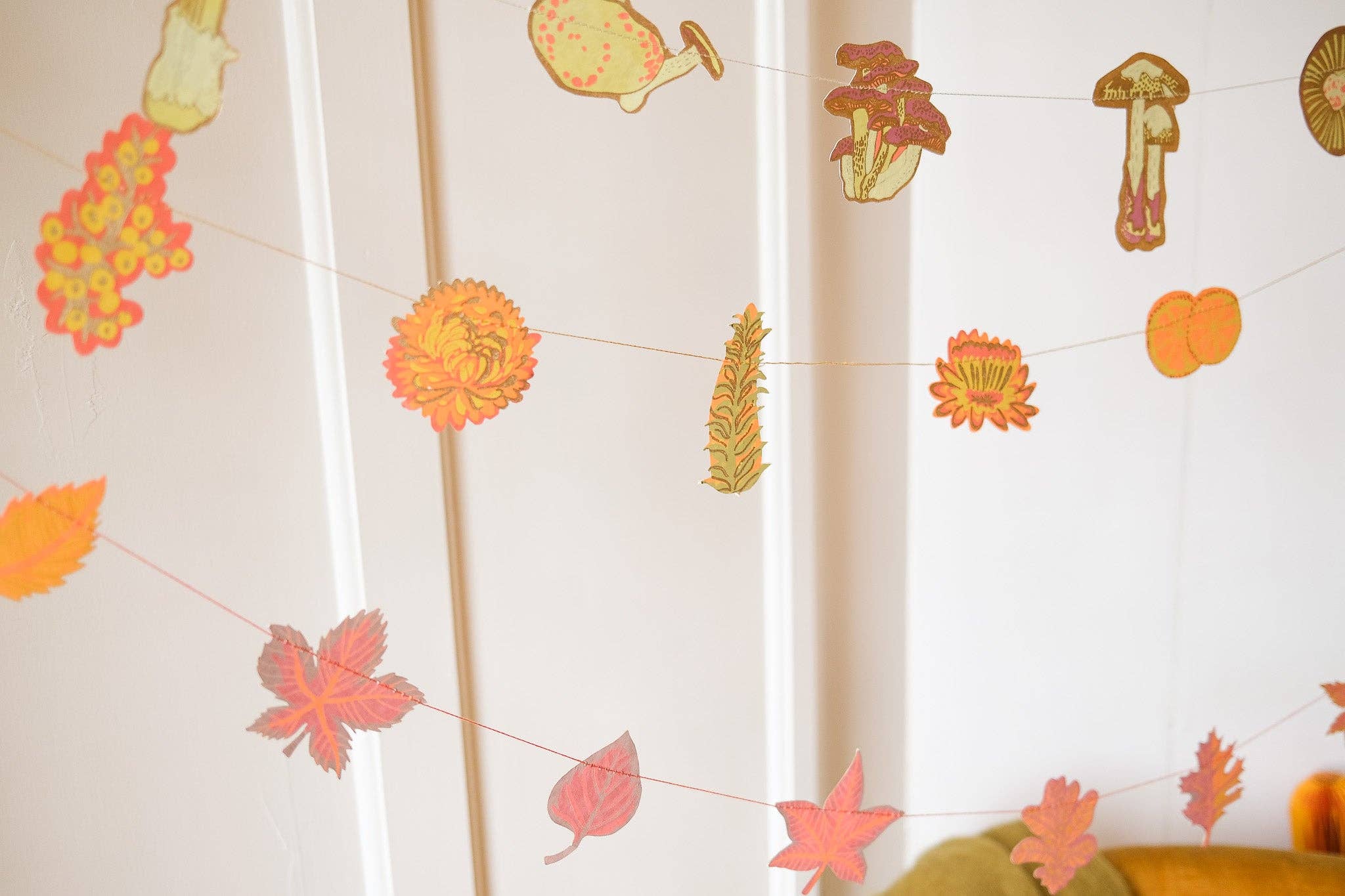 East End Press - Wholesale Bunting/Garland - Autumn Leaves Sewn Garland6