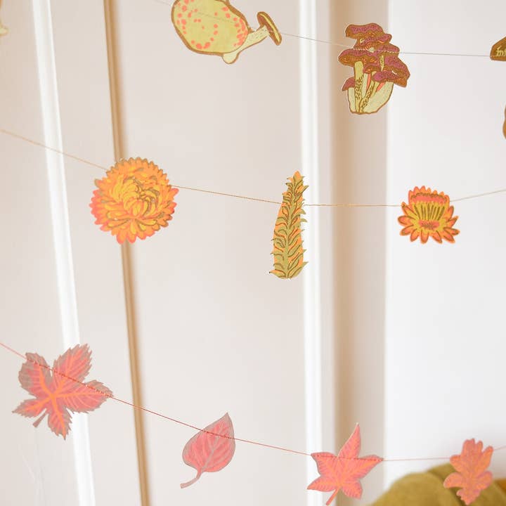 East End Press - Wholesale Bunting/Garland - Autumn Leaves Sewn Garland6