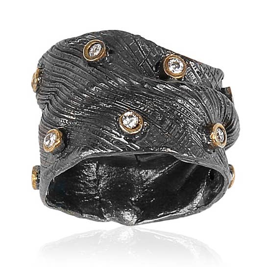CORE | STRUKTURIERTER BANDRING für den Großhandel von Chakarr Jewelry