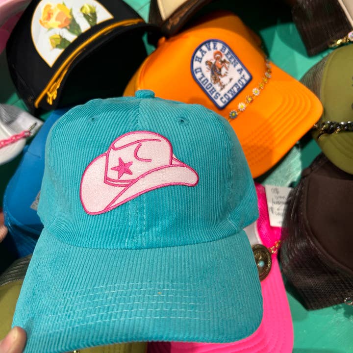 Roze patch voor cowboyhoed | Westernpet | Rodeohoed | Cowgirl voor wholesale door Vibes Hat Company