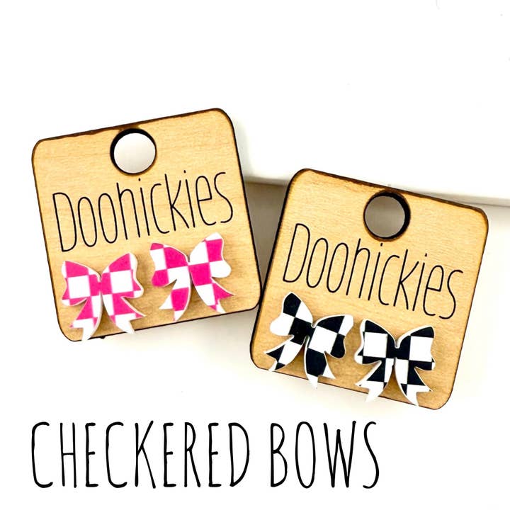 Doohickies - Wholesale Stud/Post Earrings - 15mm Checkered Bow Studs