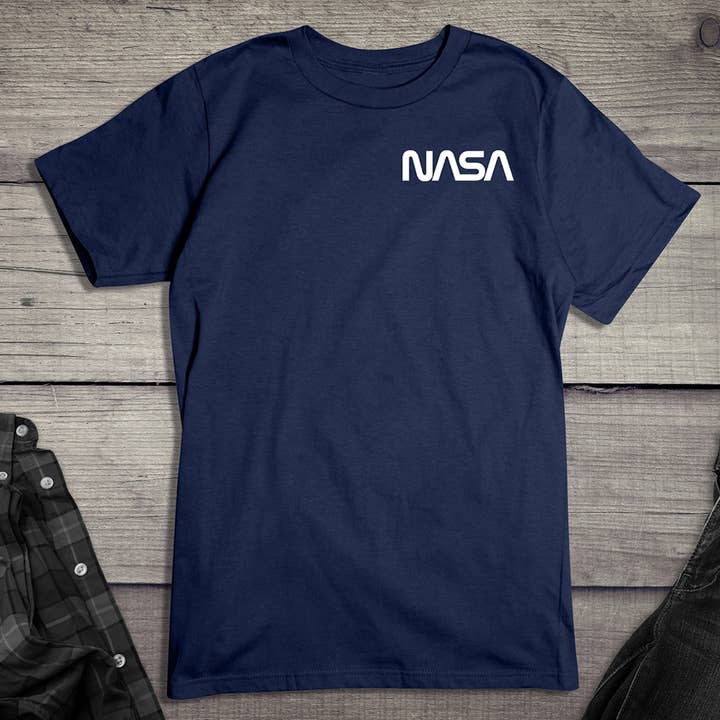 Camiseta Blanca con Logo Gusano de la NASA para venta al por mayor de Artopia