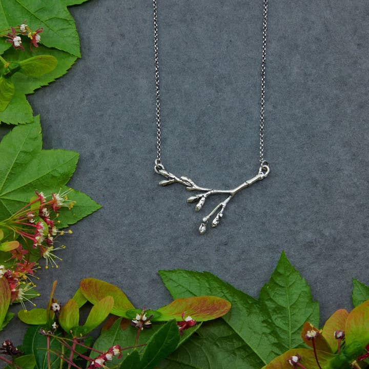 Colliers Branch and Blossom S/S pour la vente par Sara Metalsmith