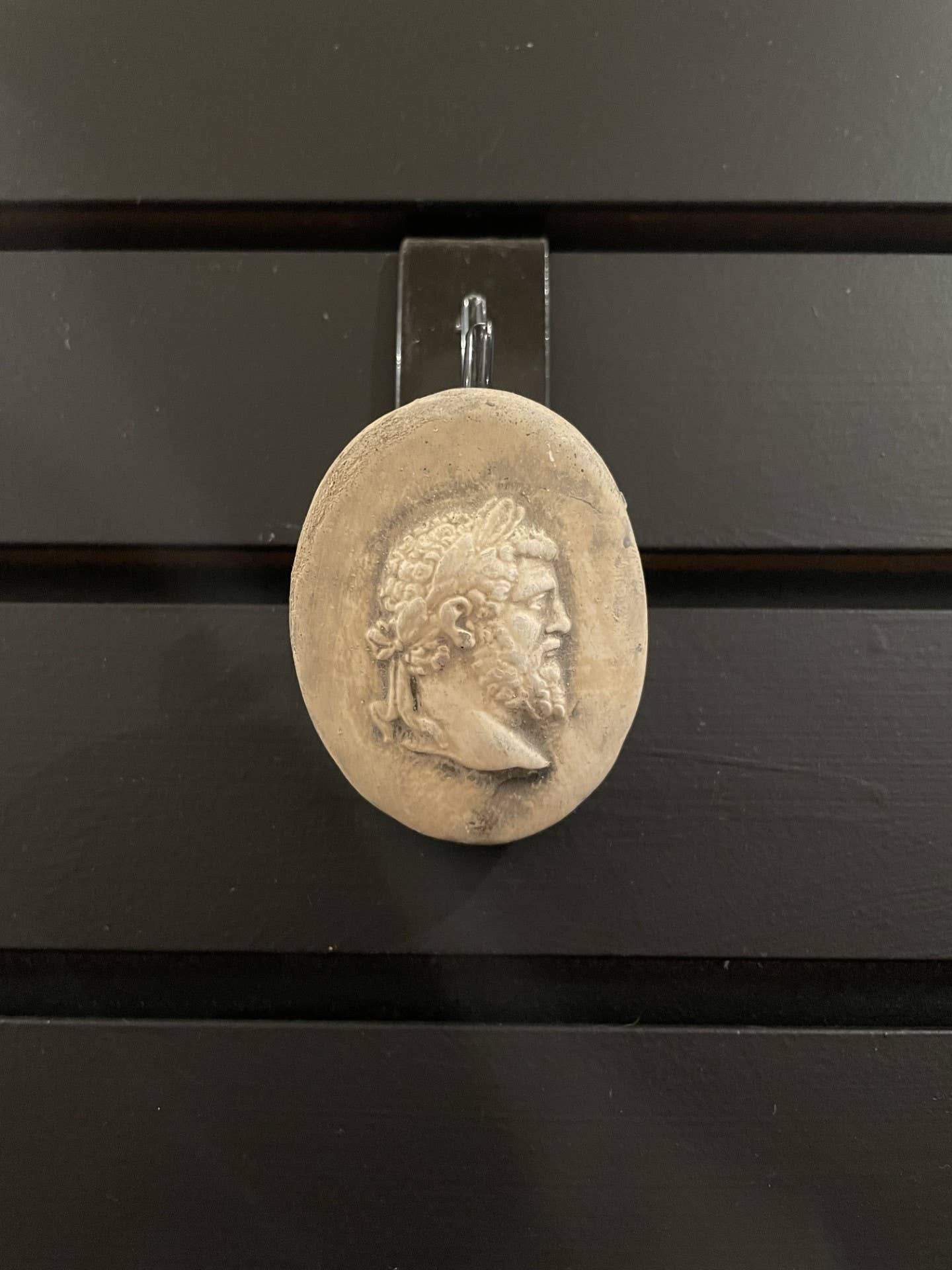 Masterpiece Studio - Wholesale Plaque - Greek Man Cameo Wall Plaque (PL54)