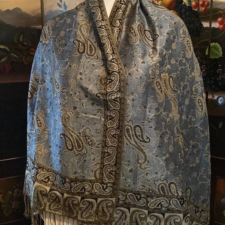 Diva Pashmina for wholesale by Diva Rags & Suavé Clothing