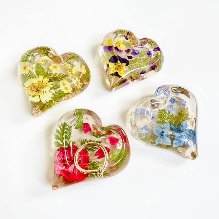 Fiori di Compleanno Botanici Cuore Raccogli Tutto per la vendita all'ingrosso da parte di Belart Fair Trade