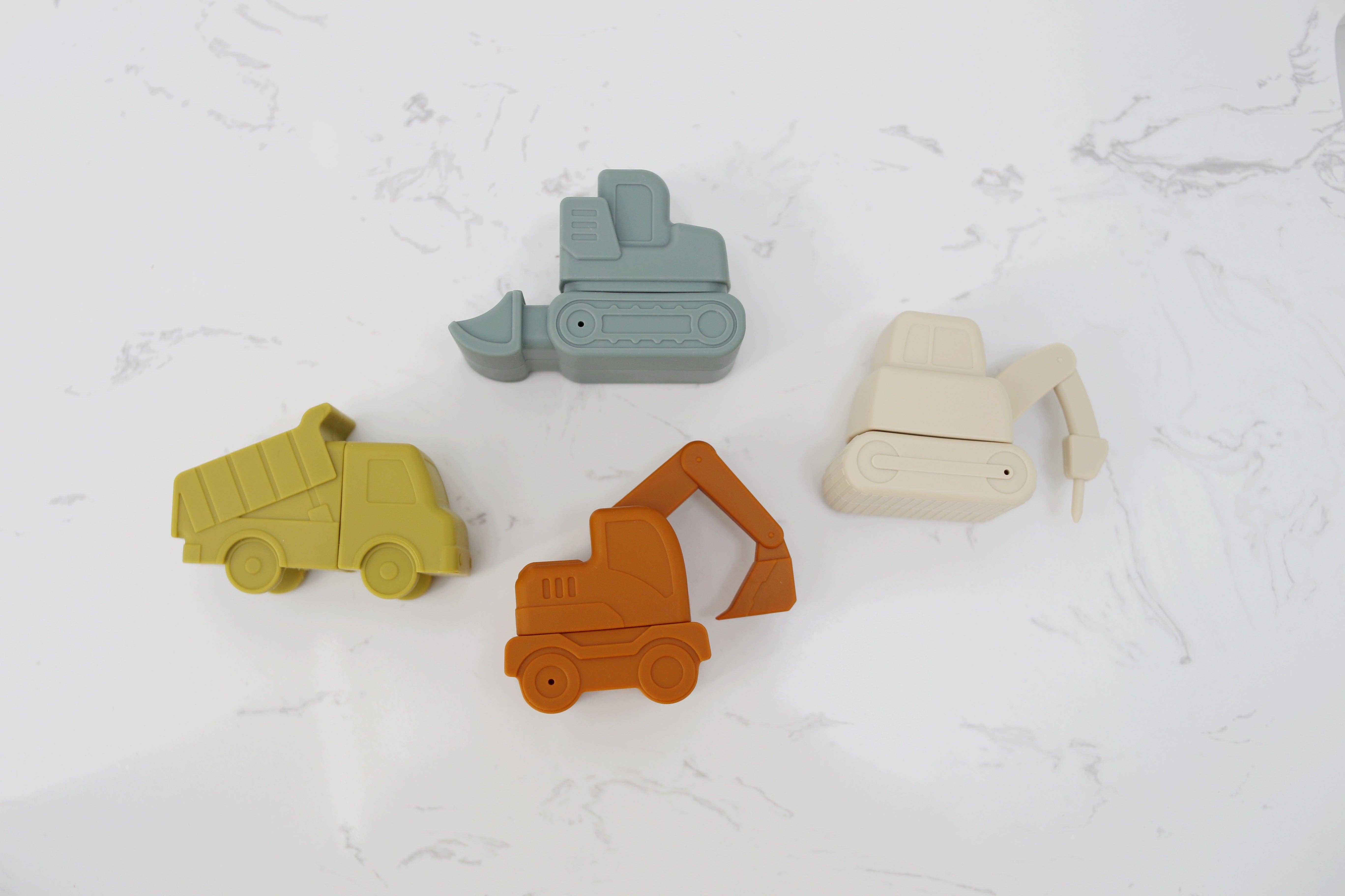 Marlowe & Co - Wholesale Bath Toy - Baby - Construction Vehicle Mold Free Silicone Bath Toy Set 9