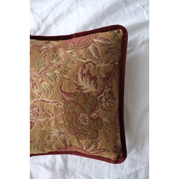 Twenty Third by Deanne - Wholesale Throw/Decorative Pillow - Manon Reversible Tapestry Pillow6
