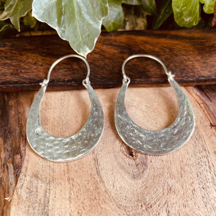 Kaali Boutique - Wholesale Hoop Earrings - Silver Boho Earrings / Boho Jewelery / Bohemian Look / Festival Fashion / Yoga / Gypsy / Rustic / Tribal Jewellery / Indian Design7