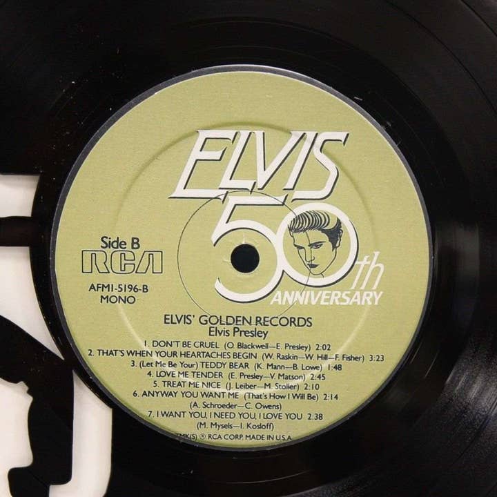 Gold Record Outlet - Vente Décoration murale - Présentoir mural en vinyle découpé au laser d'Elvis Presley1