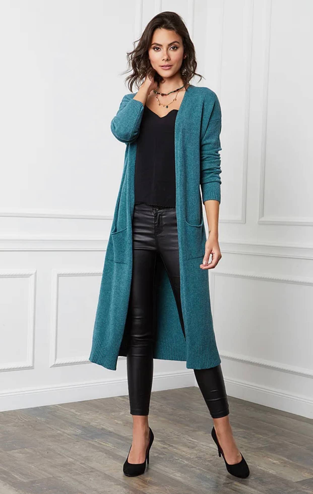 LÉA & LUC - Venta al por mayor Cárdigan - Mujer - Chaleco para mujer REF. 00736