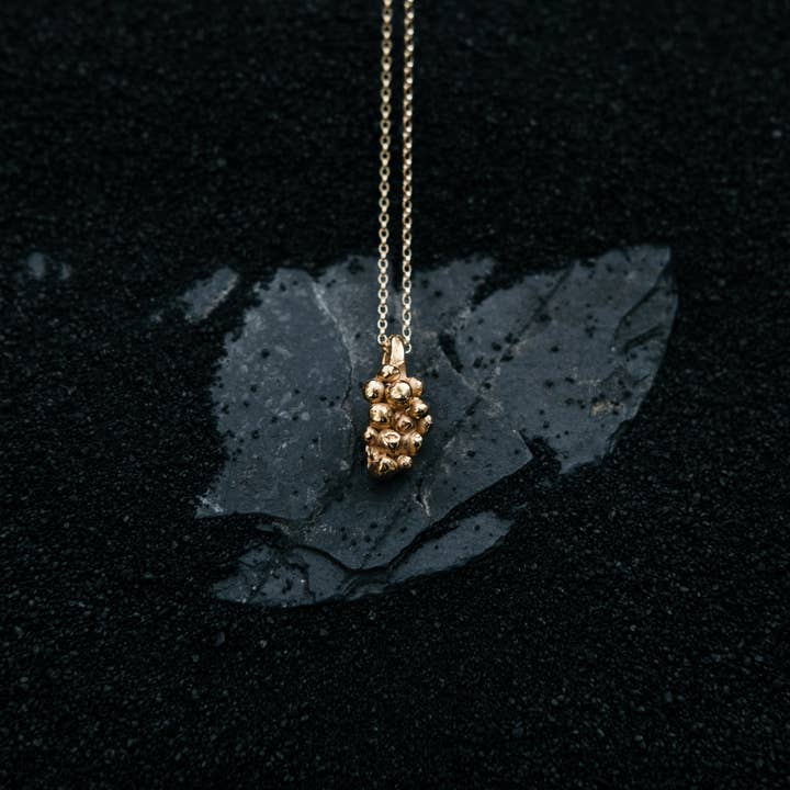 Las Lobas - Wholesale Pendant/Charm Necklace - Dionysus Necklace2