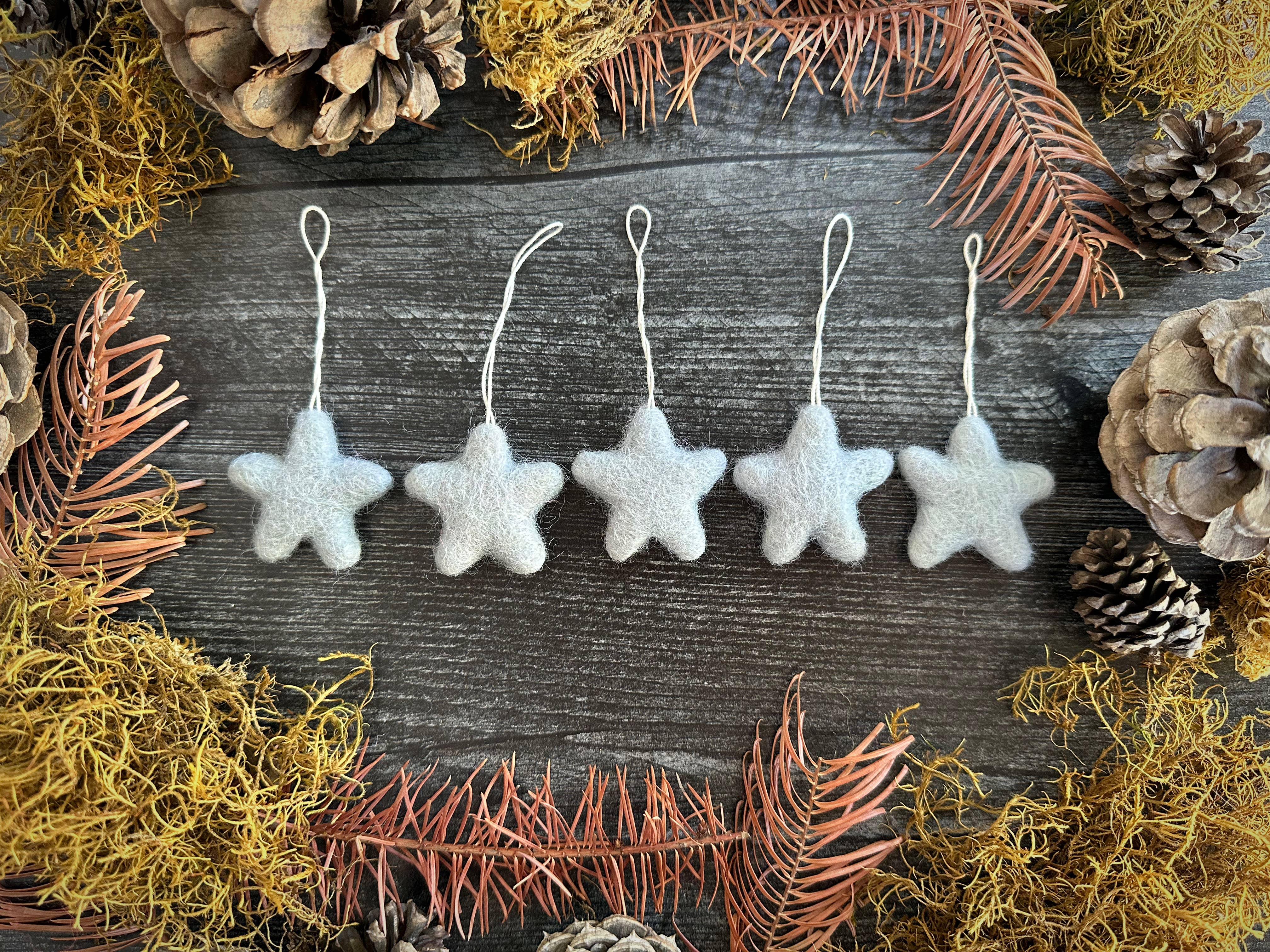 House of Moss - Wholesale Ornament - Star Ornament | Mini Wool Ornament | 10 Colors4