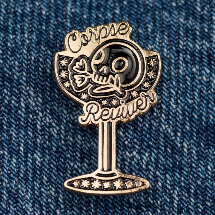 Love & Victory - Wholesale Lapel Pin/Button - Corpse Reviver Cocktail Pin0