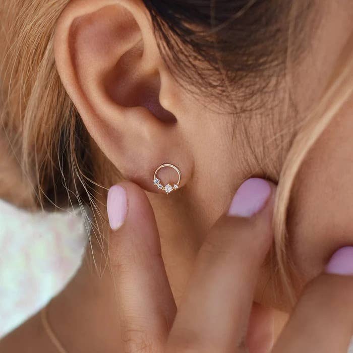 Ofina Jewelry - Wholesale Stud/Post Earrings - 10K Solid Gold CZ Wreath Cutout Studs3