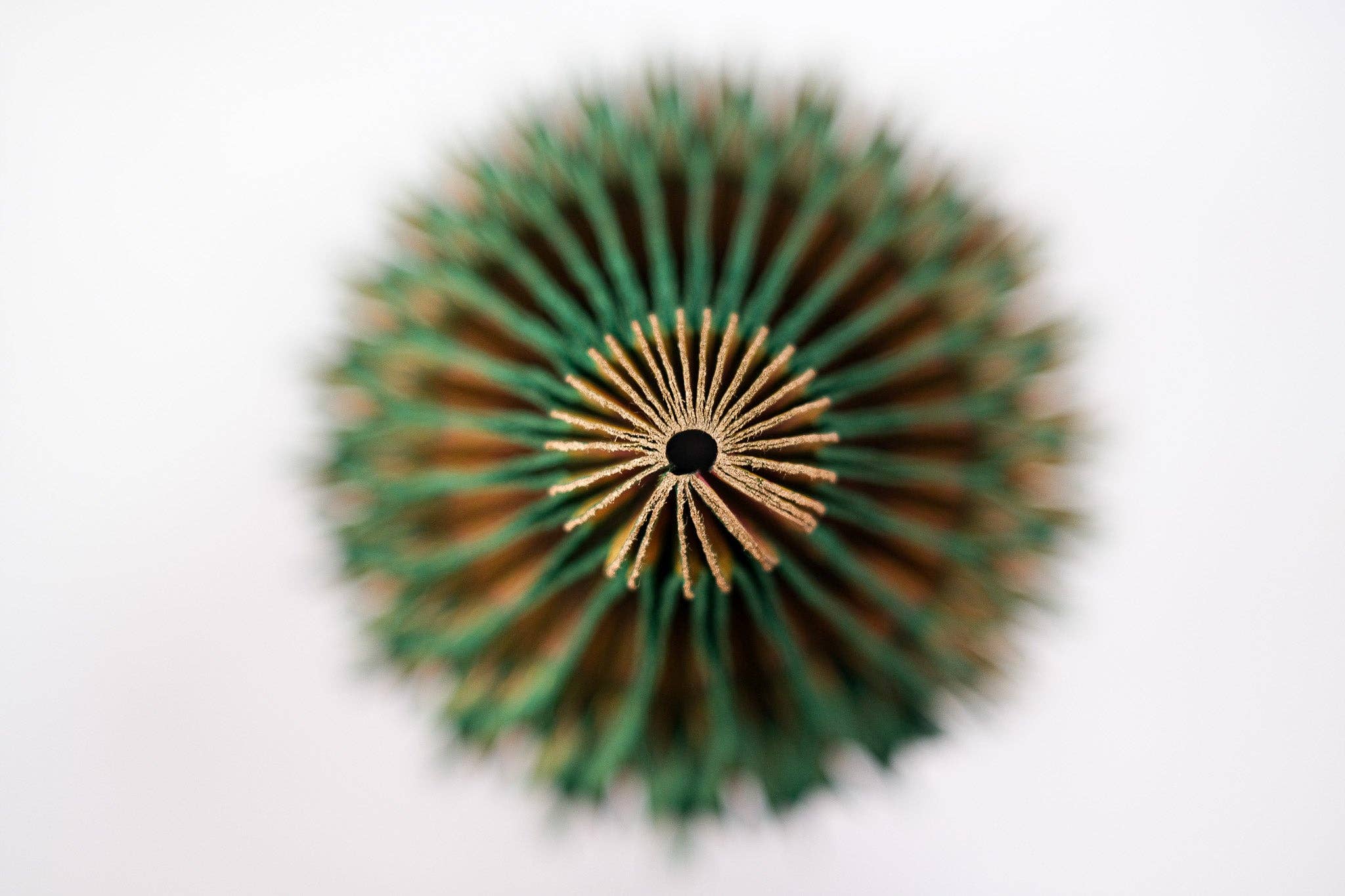 East End Press - Wholesale Christmas Decoration - Christmas Tree Honeycomb24