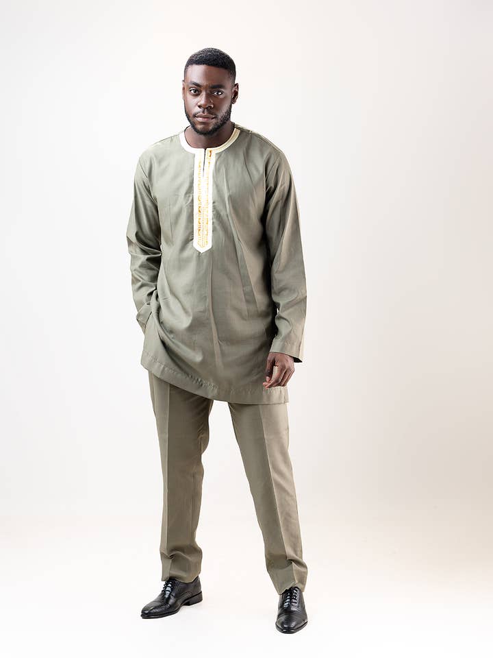 ENSEMBLE DEUX PIÈCES MONKAM pour la vente par ETNICA