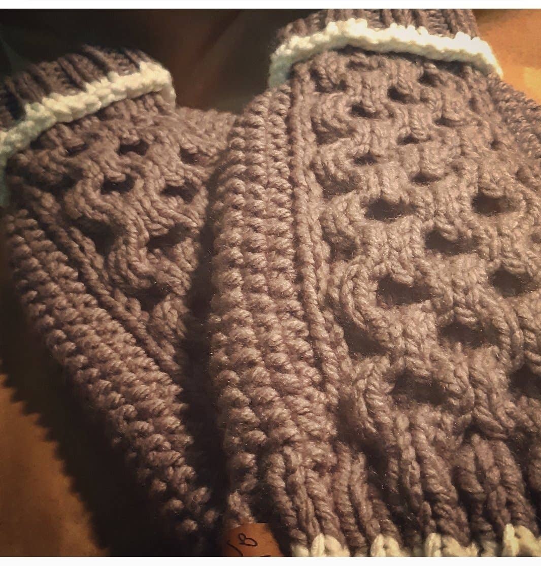 Leni Knits Limited - Wholesale Pet Sweater - Dog - The Original Honeycomb Cable Knit Dog Sweater12