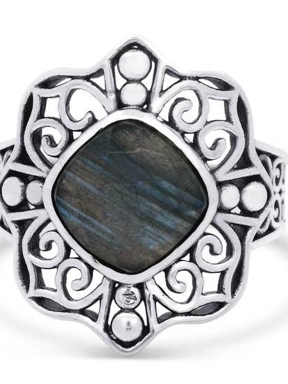 Anello in argento Sterling con labradorite con motivo a mandala di loto per la vendita all'ingrosso da parte di Culture Spot
