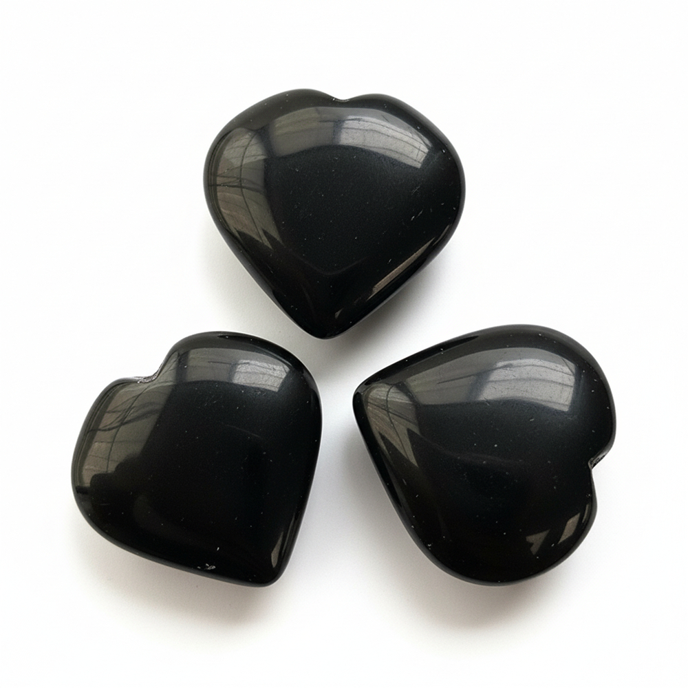 VIE – Großhandel Spiritueller Stein/Kristall – Kleines Kristallherz, 3 cm15