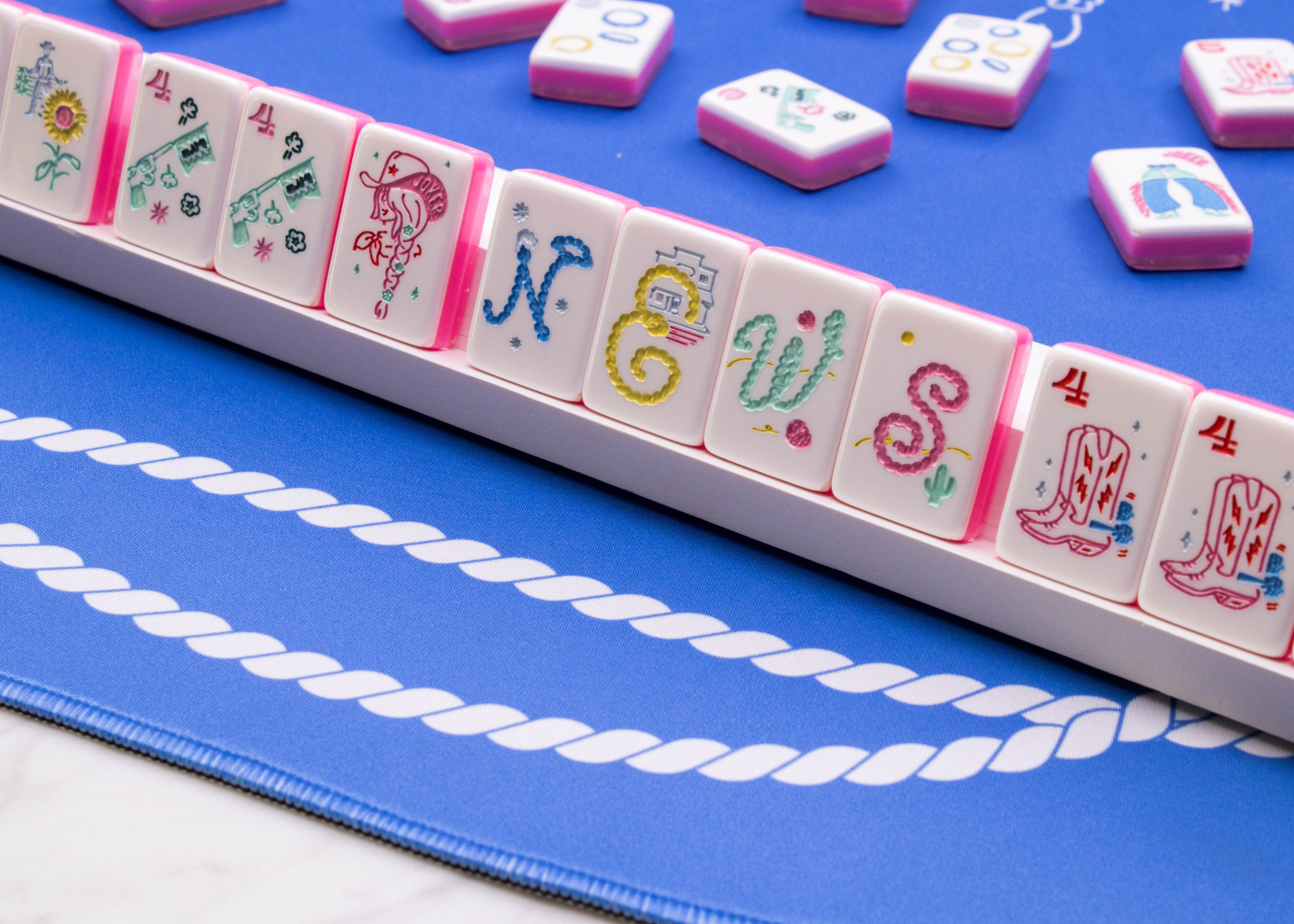 Miss Mahjong - Wholesale Board Game - Miss Cowgirl: Mahjong Tile Set10
