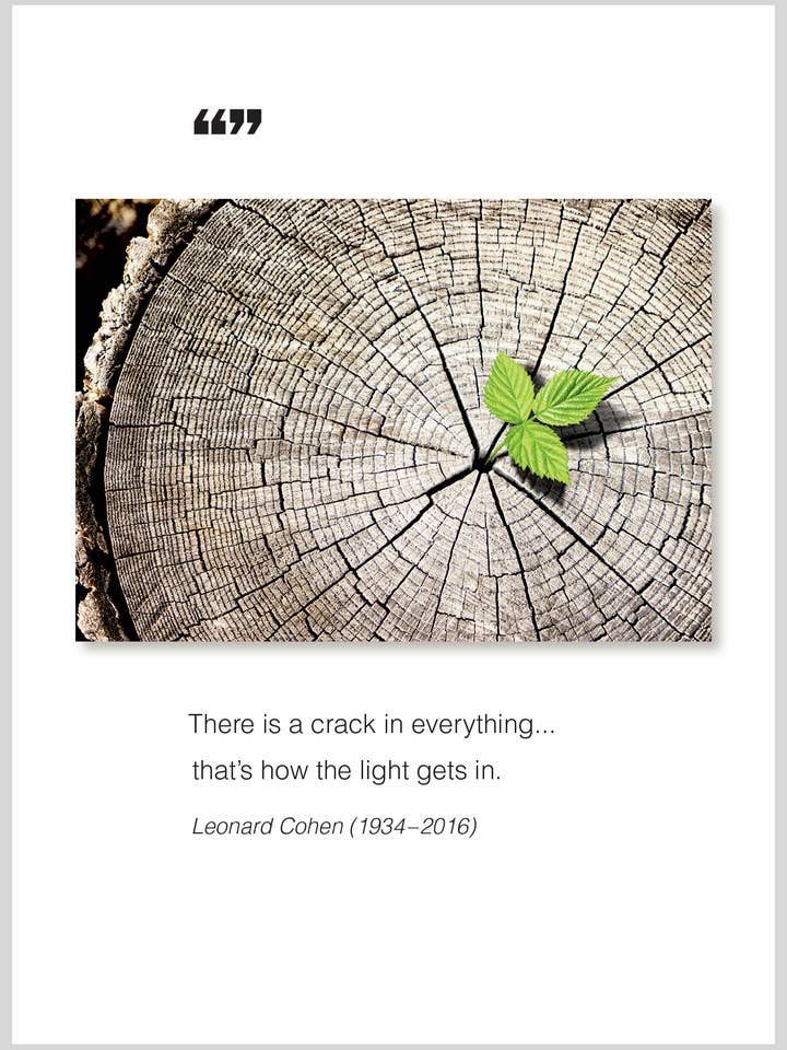 Il y a une carte de vœux d'encouragement avec une fissure. pour la vente par The Borealis Press Inc