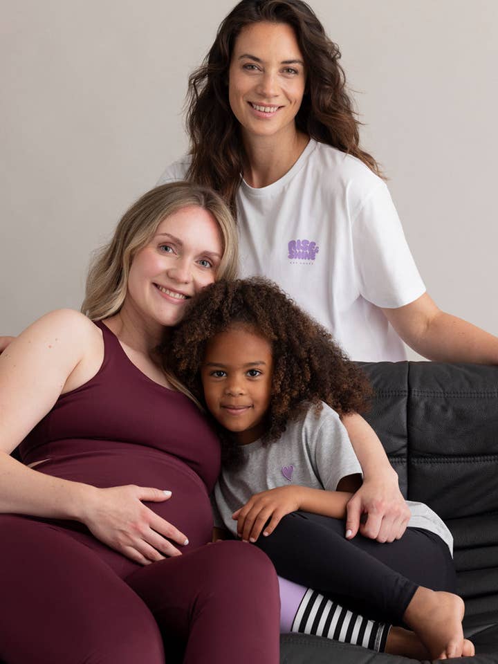 Mammaleggings Alltid Klädd Italiensk Plommon för wholesale av Hey Honey