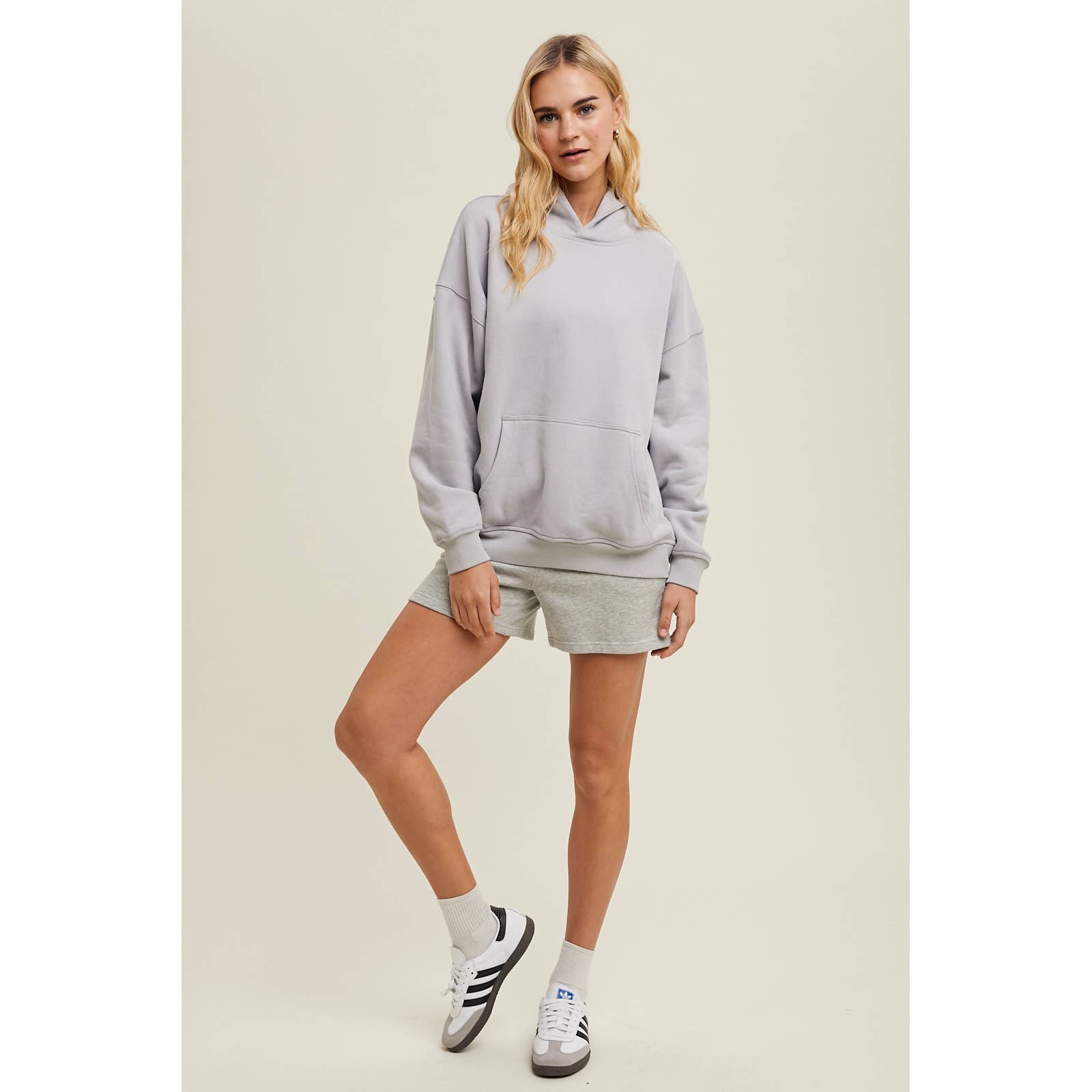 L GREY BASIC FRENCH TERRY HOODIE / WL24-9083 for wholesale on Faire1