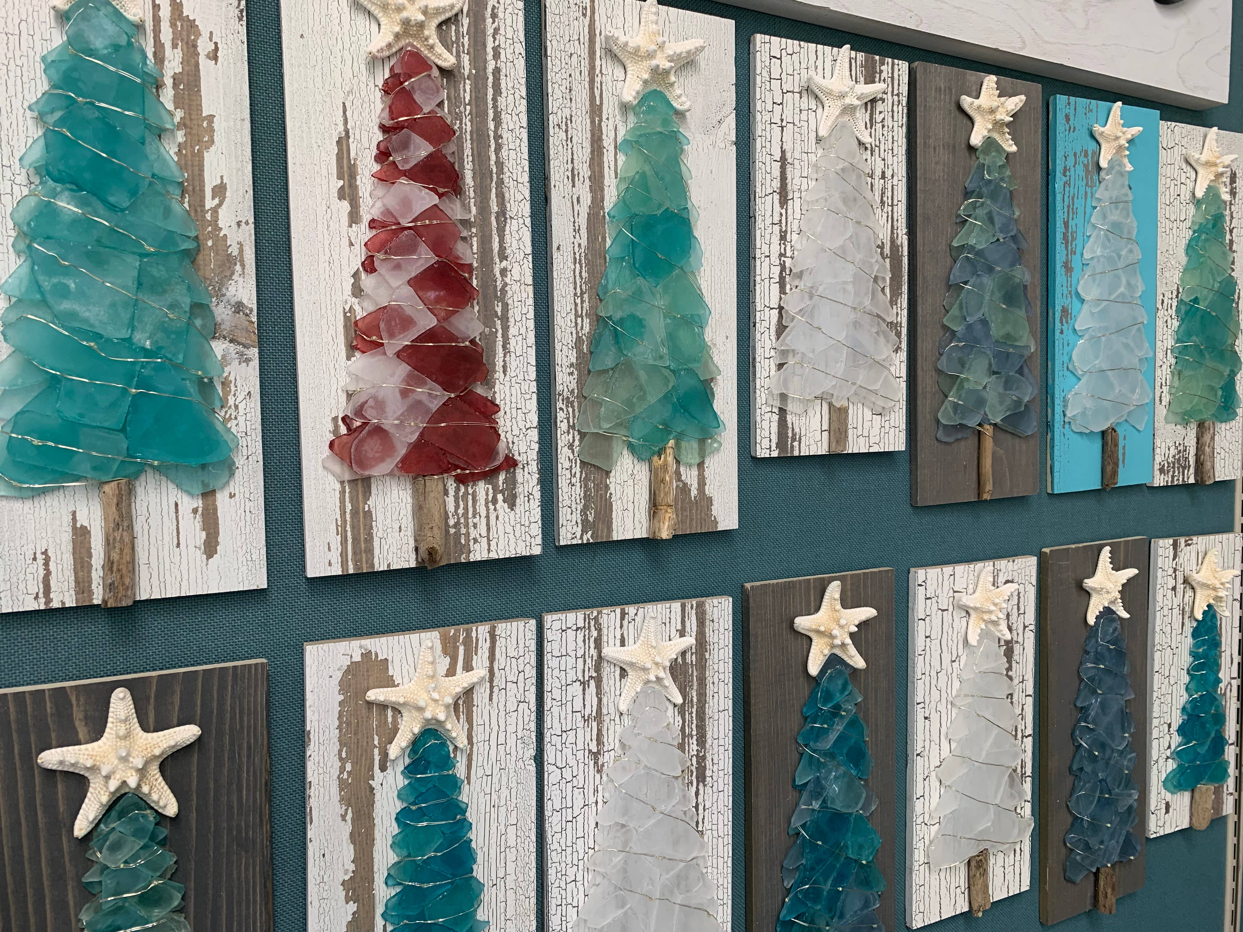A SEAGLASS CREATION/SALTY SIGNS DESIGNS - Wholesale Artificial Christmas Tree - Shabby Plank Seaglass Christmas Tree - 12in  4