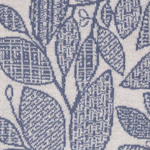 McKernan - Wholesale Hand Warmer - Meander Wristwarmers – Superfine Wool with Leaf Motif0