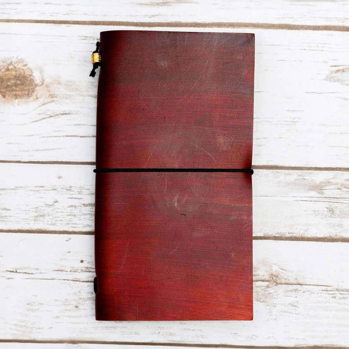 Brown Traveler's Leather Journals - Regular Size for wholesale on Faire