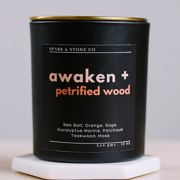Vela de Madera Petrificada + Despertar para venta al por mayor de Spark & Stone Co