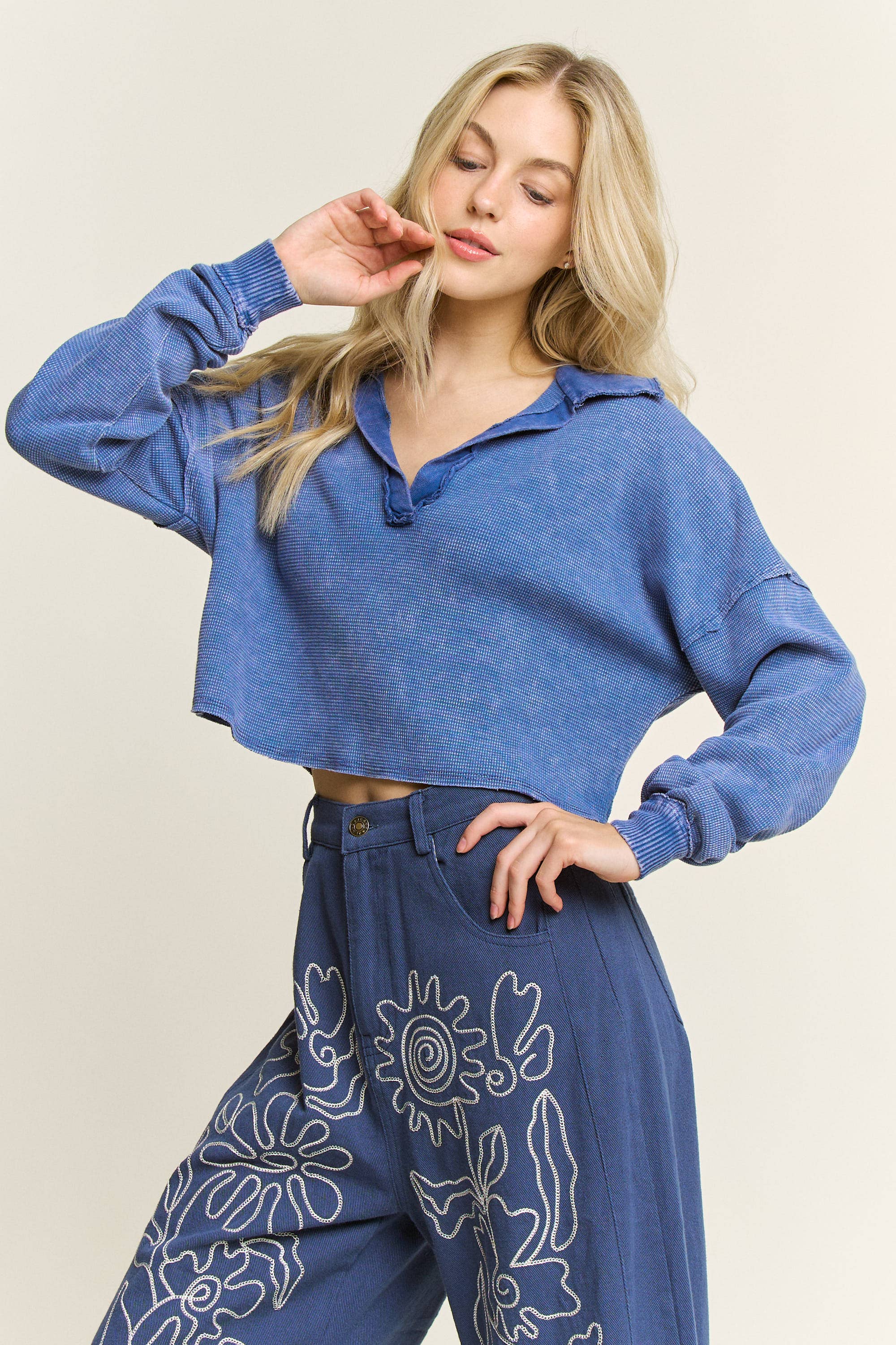 J.Her - Wholesale Knit Top - Women's - Mineral Wash Thermal V neck collar croptop GD4116T7