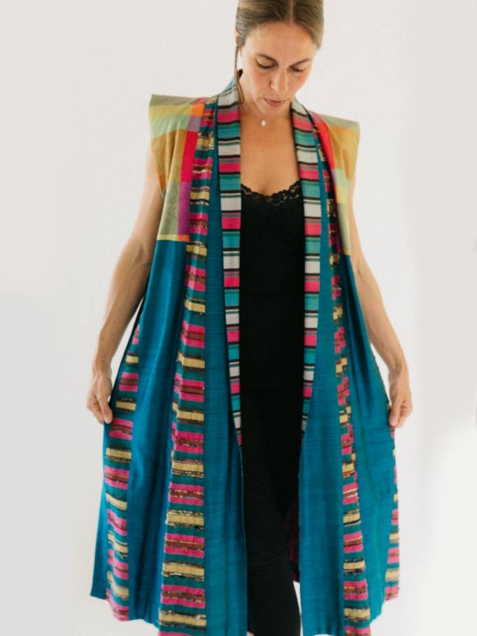 118 Tibetan Panel Coat - Sewing Pattern for wholesale by Folkwear