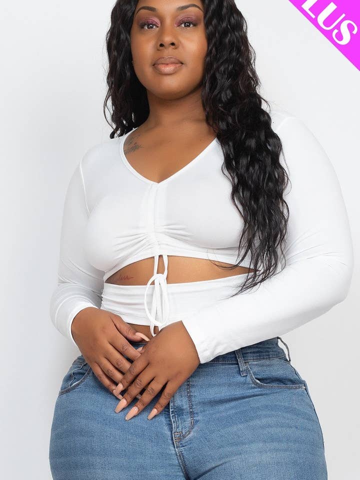 Elizabeth Crop-Top mit Rüschenausschnitt, Übergröße für den Großhandel von Fashions Blvd