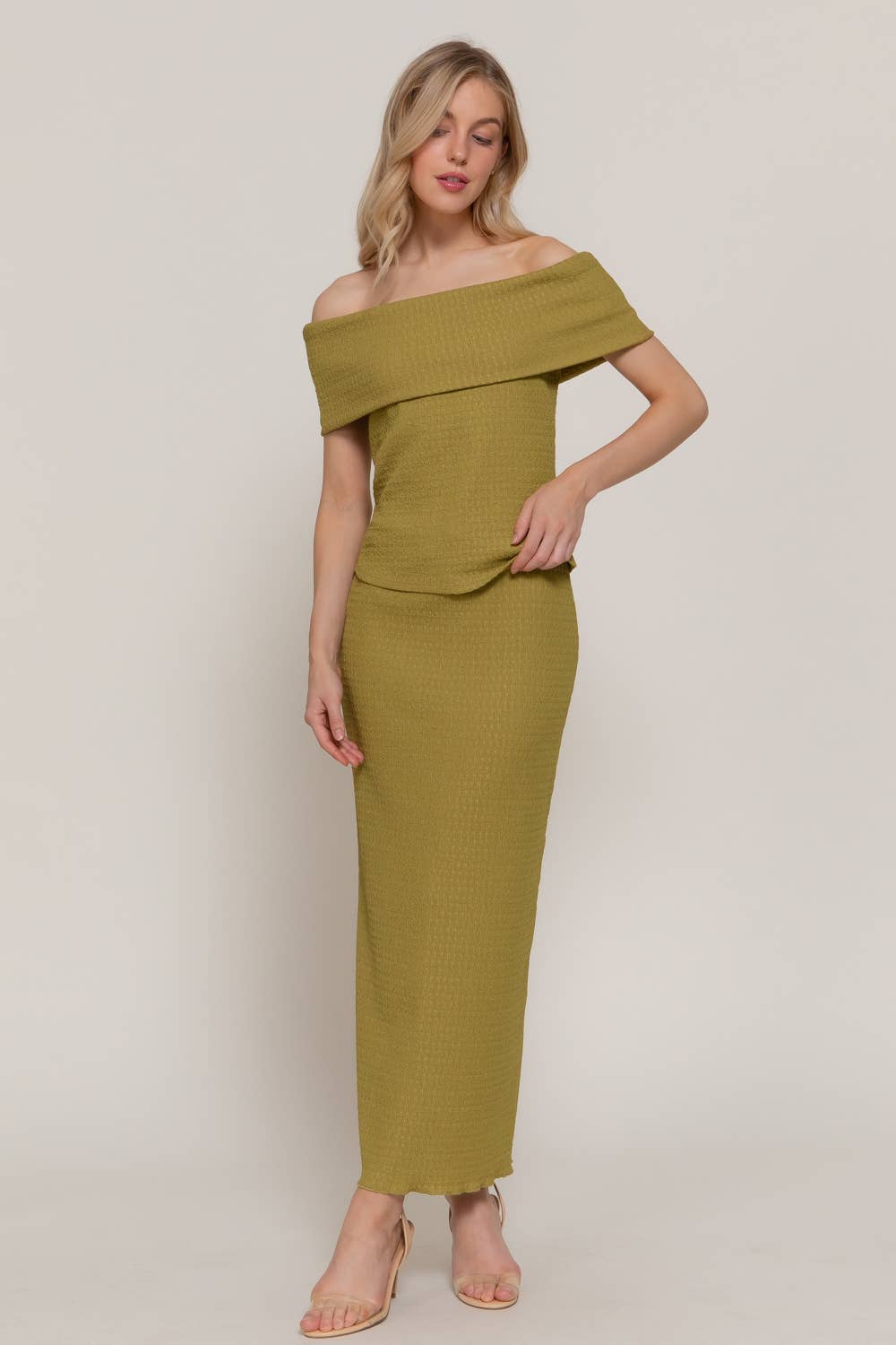 Active Basic | Active USA – wholesale Skirt – Women’s – Adjustable Drawstring Texture Knit Long Skirt24