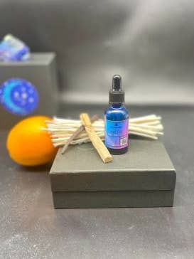 Huile à usage unique pour la vente par Blue Moons Artistry