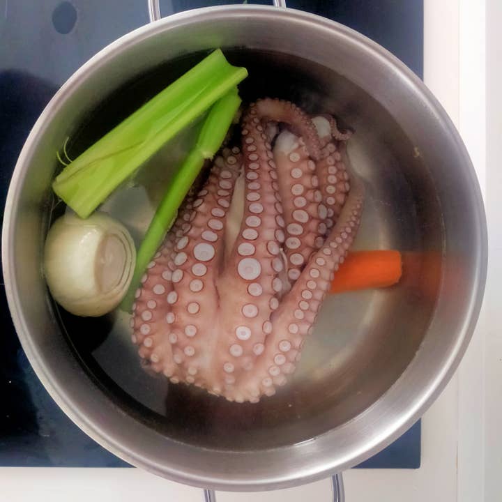 Toscana in Tavola - Wholesale Salsa - Cacciuccata Sauce 180g3