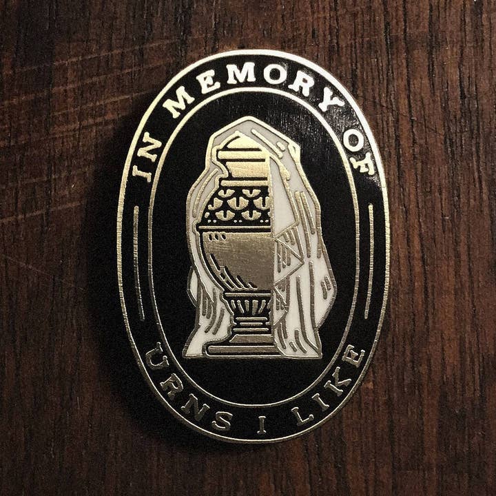 Mummy's Hand - Wholesale Lapel Pin/Button - In Memory of Pin0