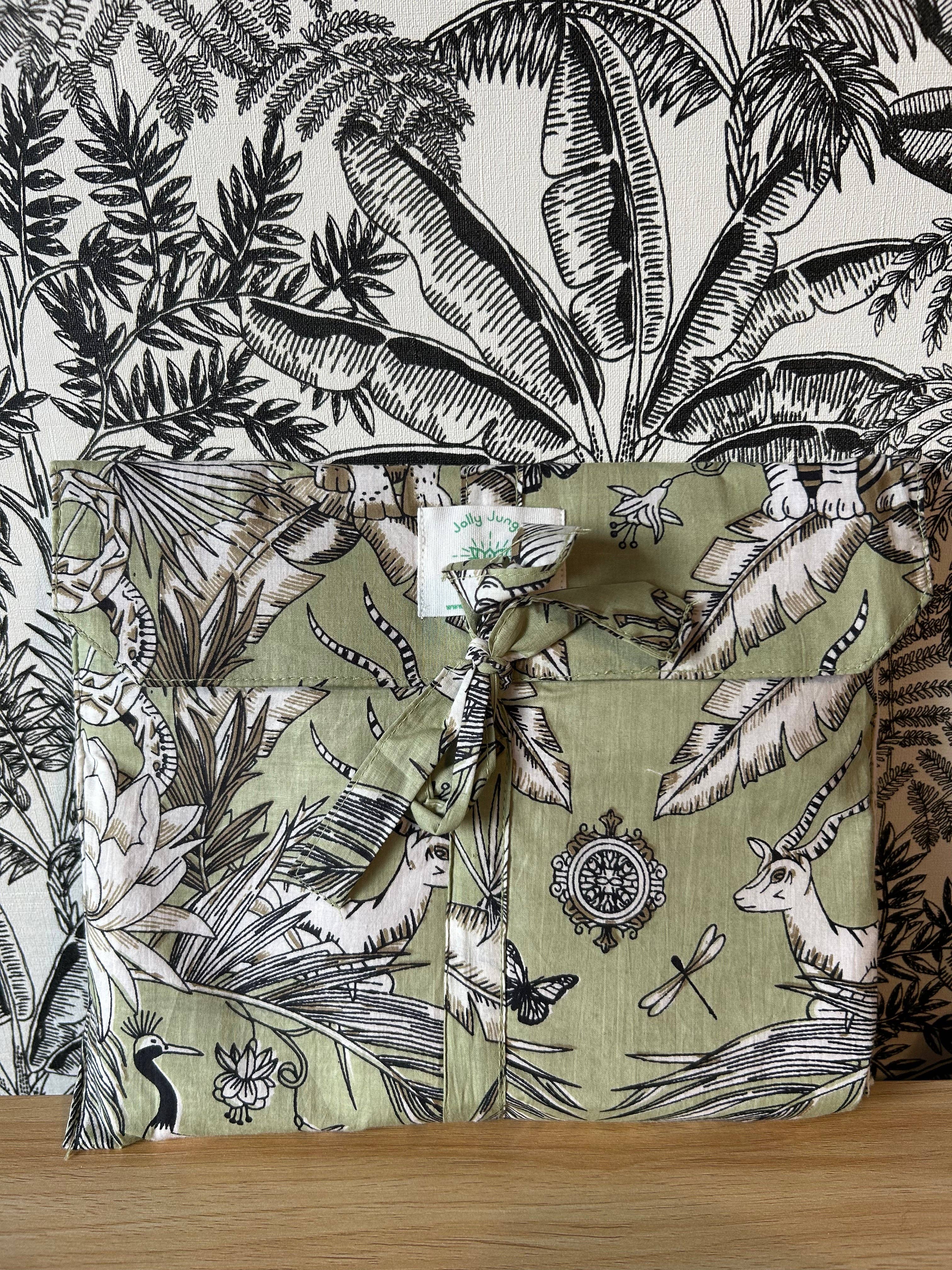 Jolly Jungle - Venta al por mayor Conjunto de ropa para dormir - Mujer - Pijama verde agua Savanna2