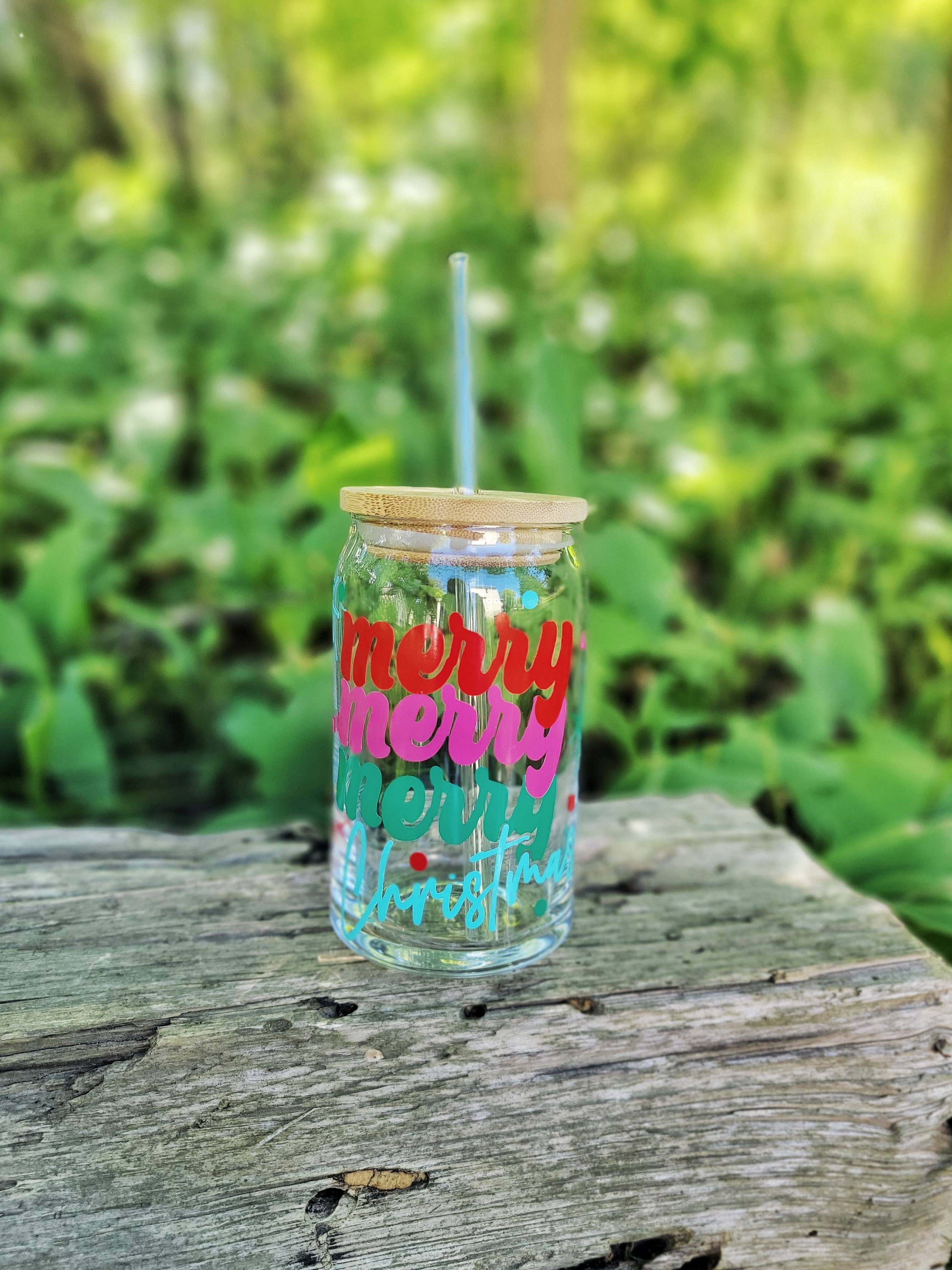 Superior Sweet Water - Wholesale Drinking Glass/Cup - Merry Christmas Beer Can with Lid , Holiday Cup