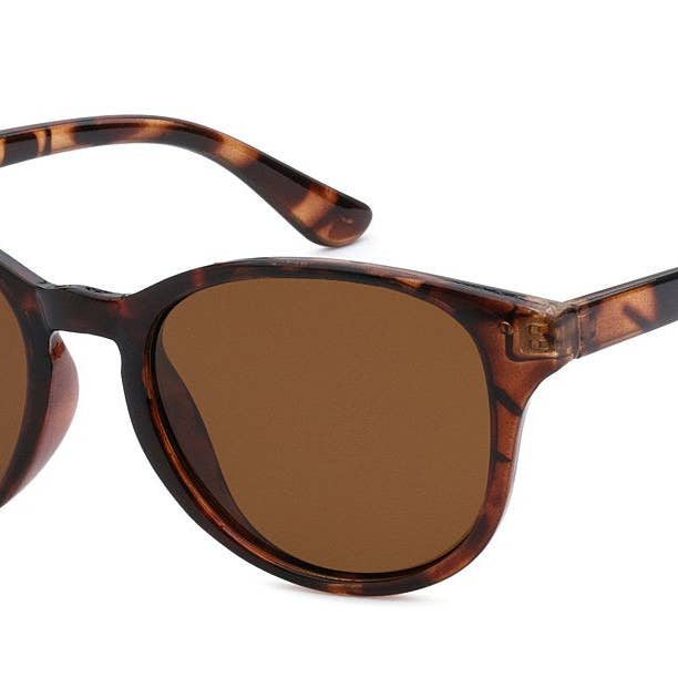 Traditional Chic Women's Sunglasses for wholesale by Luna Sunglasses