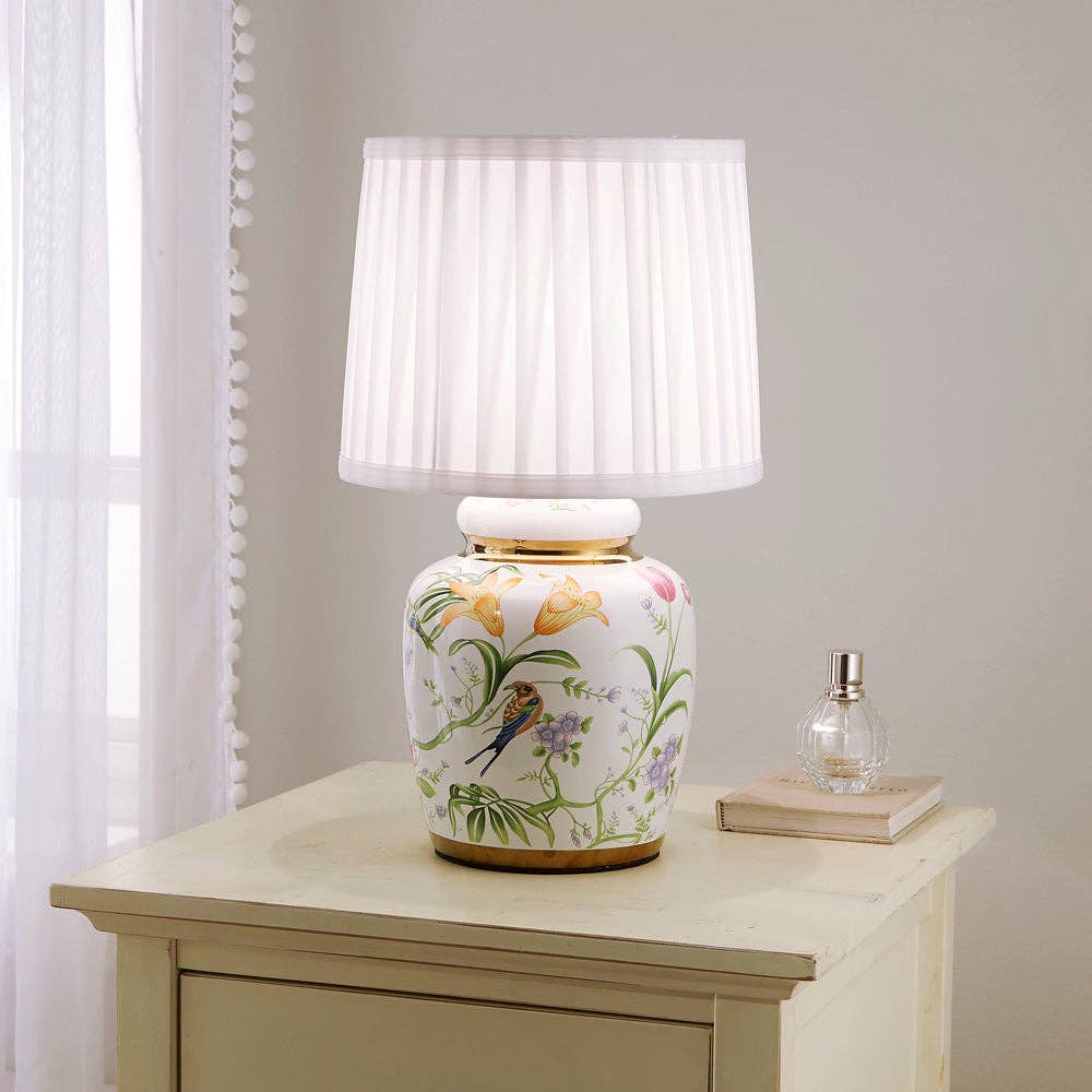 K LIVING – wholesale Accent/desk lamp – Traditional Ceramic Floral Table Lamp with White Pleated Shade 44cm Table Lamp