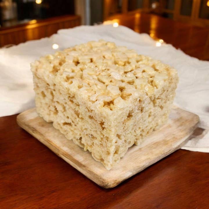 Carrie's Crispies - Wholesale Puffed Rice Treat - Amaretto