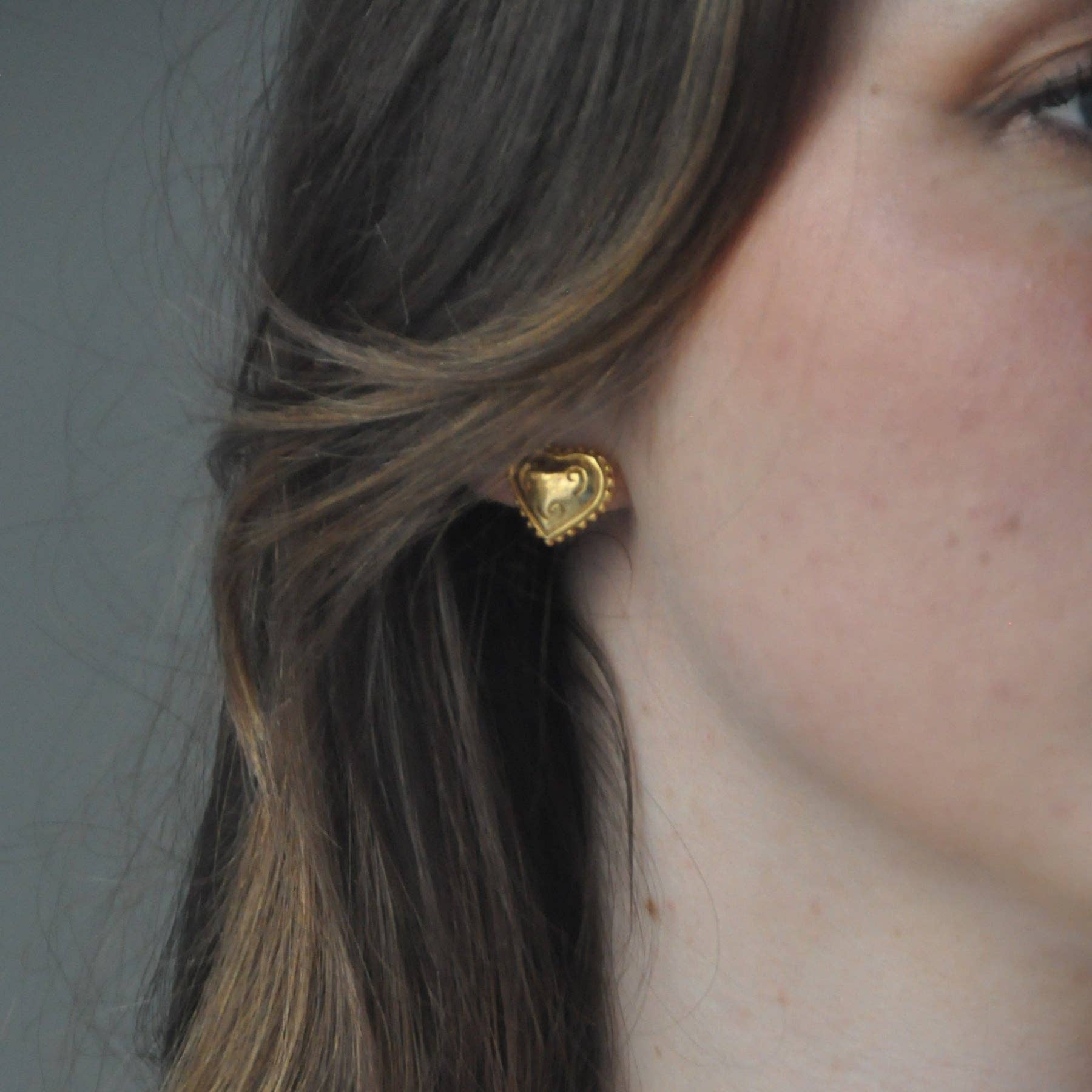 Persea Jewelry - Wholesale Stud/Post Earrings - Pendientes Ma Moitié Oro1